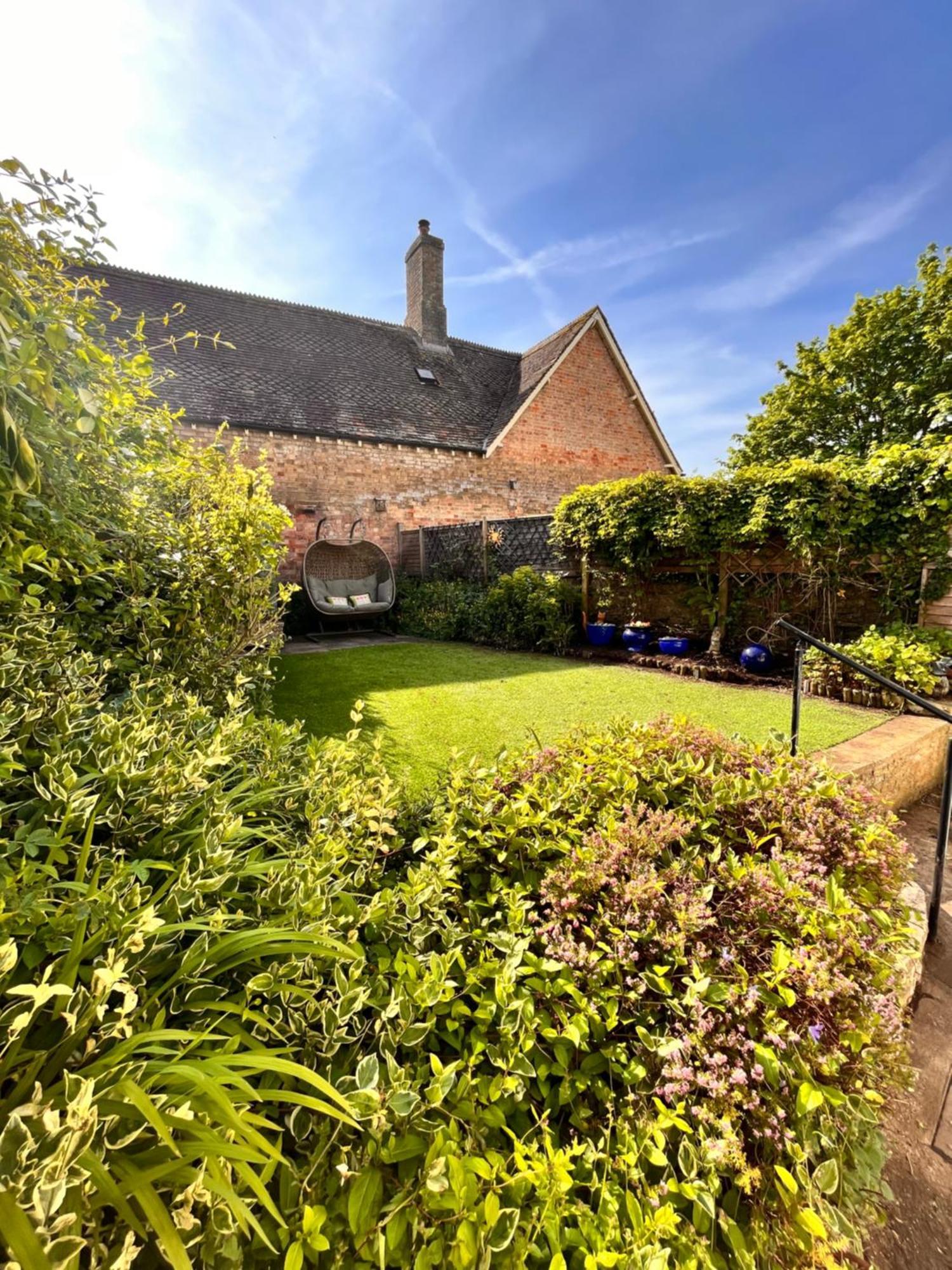The Snuggery Cottage Taunton Exterior foto